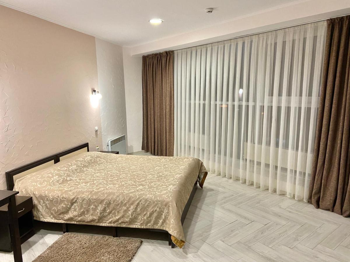 Mark Plaza Hotel Mykolaïv Esterno foto