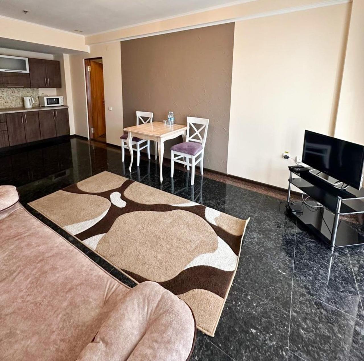 Mark Plaza Hotel Mykolaïv Esterno foto