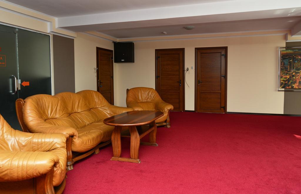 Mark Plaza Hotel Mykolaïv Esterno foto
