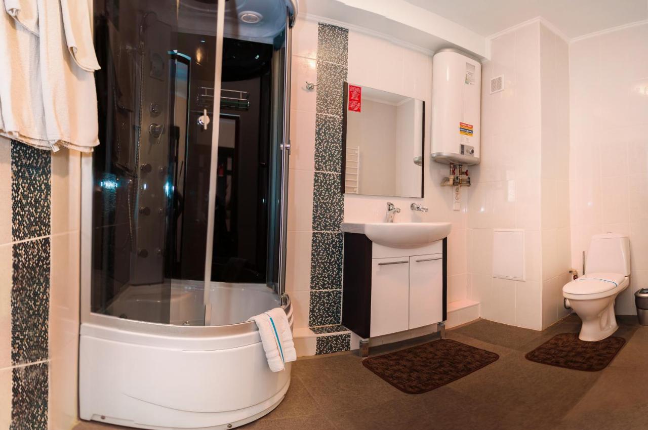 Mark Plaza Hotel Mykolaïv Esterno foto